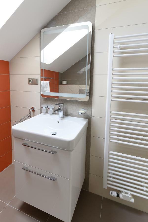 Hotel Vencluv Statek Javornice Zewnętrze zdjęcie